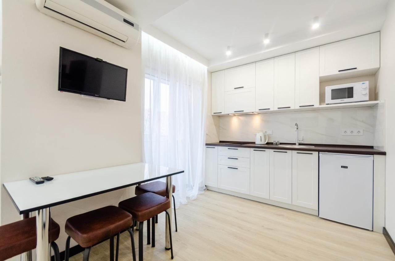 Artal Apartment On Obolonsky Avenue 31 Kiev Exterior foto
